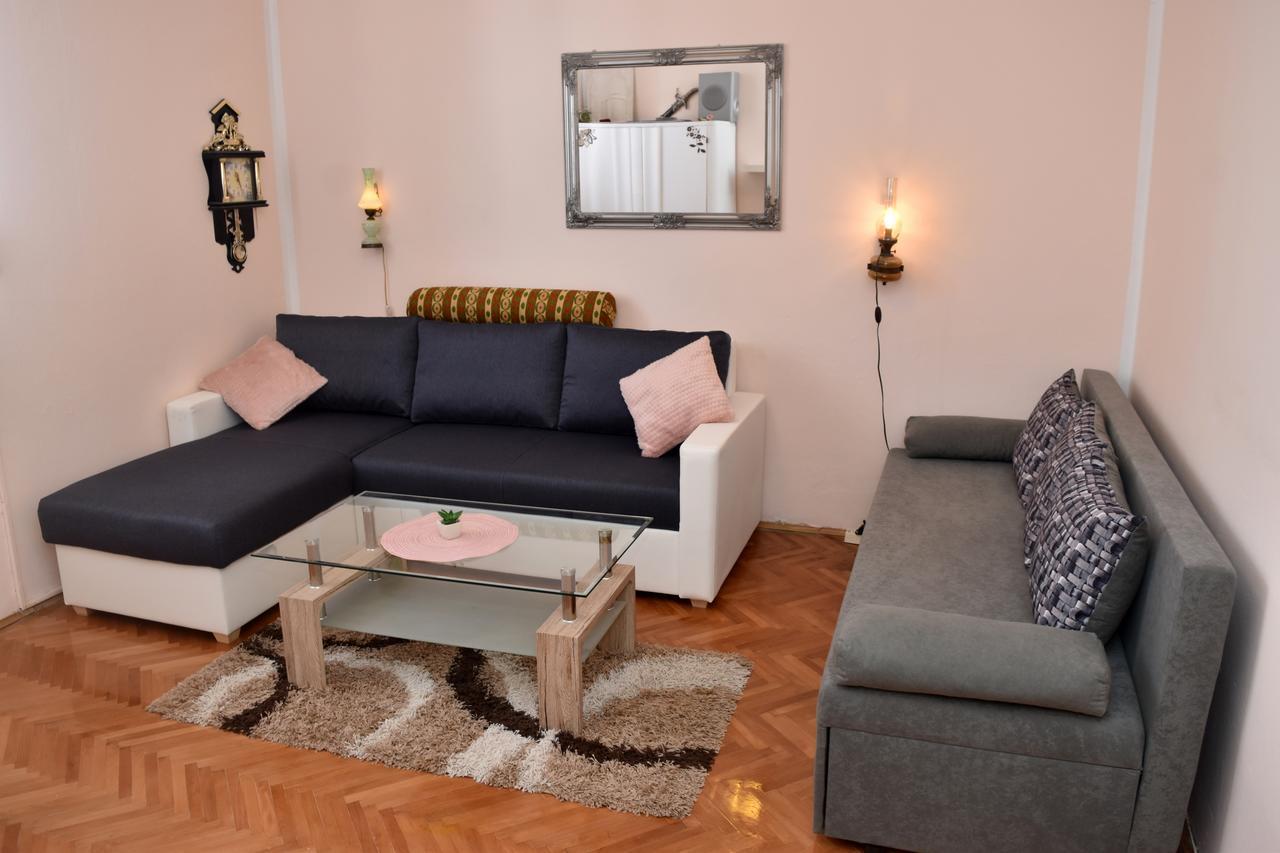 Apartment Eva ซาดาร์ ภายนอก รูปภาพ